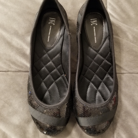 INC Black Sequence & Ribbon Flats NWOT Size 5 1/2 - Picture 4 of 4